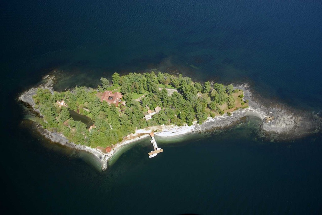 087-Aerial Island View
