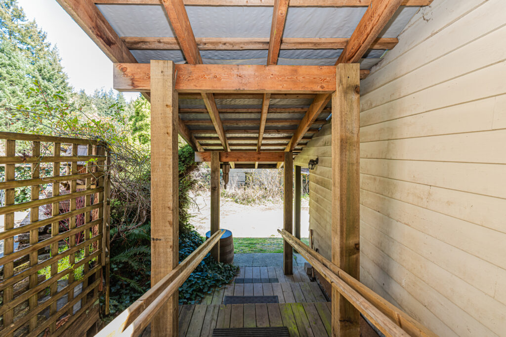 1661 Fulford-Ganges Road_Ian Brown_Coastline Photography-45