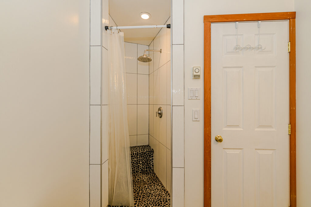 351 Elizabeth Drive_Ian Brown_Coastline Photography-37