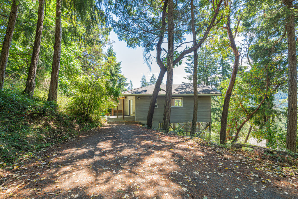 351 Elizabeth Drive_Ian Brown_Coastline Photography-65